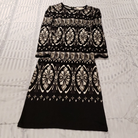 Tory Burch Dresses & Skirts - Tory Burch dress size XS worn 1x